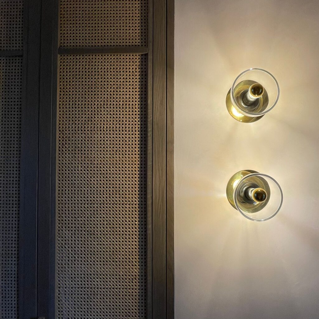 Jaka jest różnica pomiędzy projektantem wnętrz a architektem wnętrz